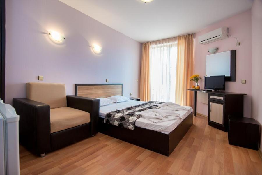 South Beach Hotel - New Management And Free Beach Access Tsarevo Eksteriør billede