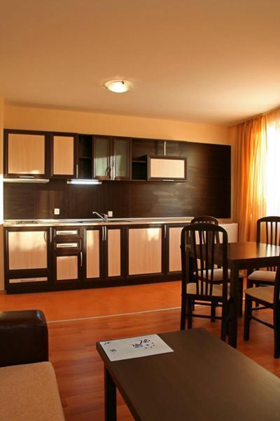 South Beach Hotel - New Management And Free Beach Access Tsarevo Eksteriør billede