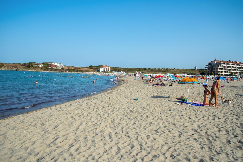 South Beach Hotel - New Management And Free Beach Access Tsarevo Eksteriør billede