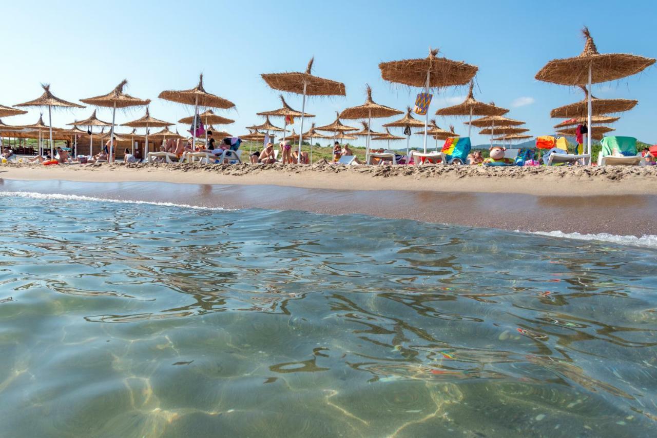 South Beach Hotel - New Management And Free Beach Access Tsarevo Eksteriør billede