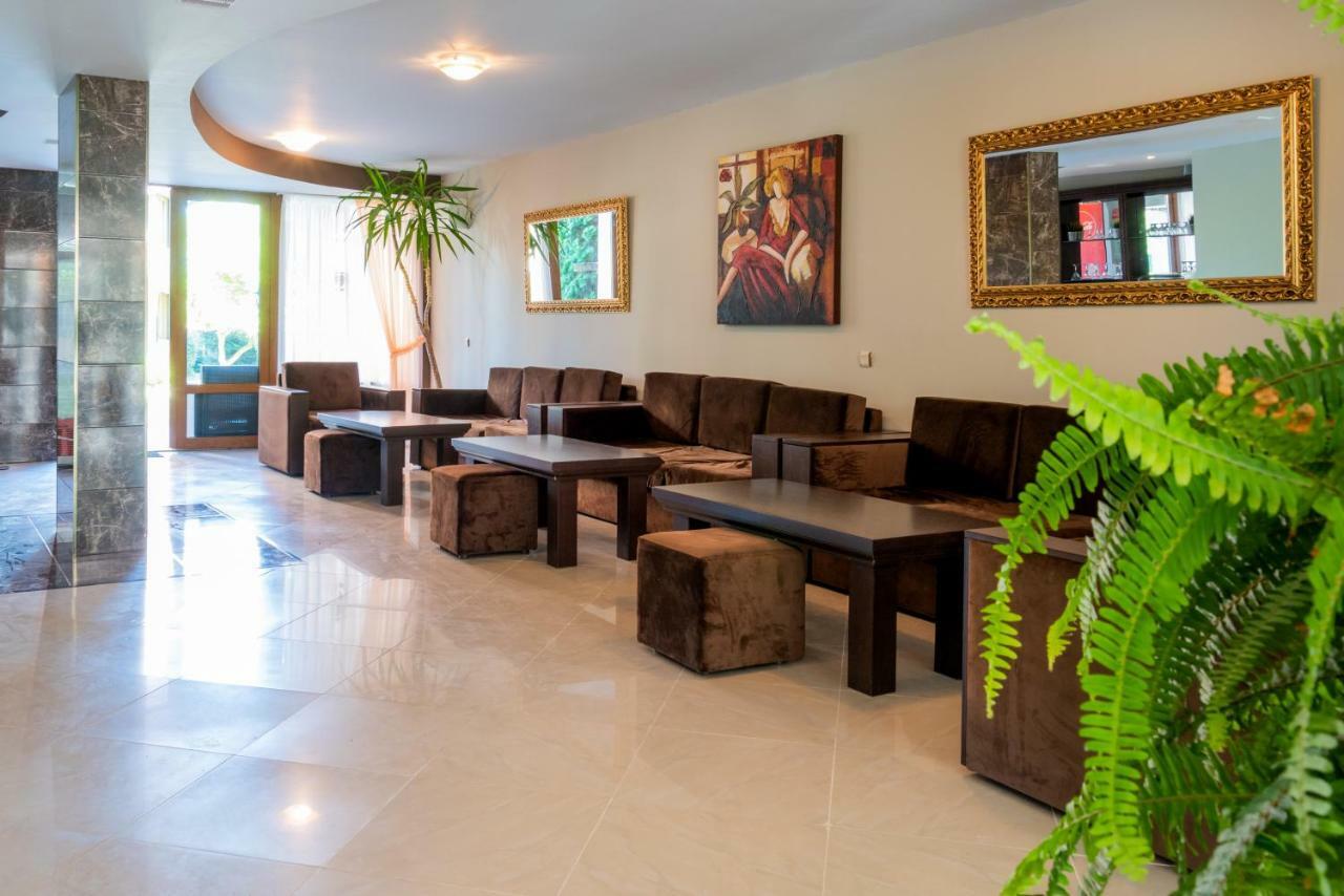 South Beach Hotel - New Management And Free Beach Access Tsarevo Eksteriør billede